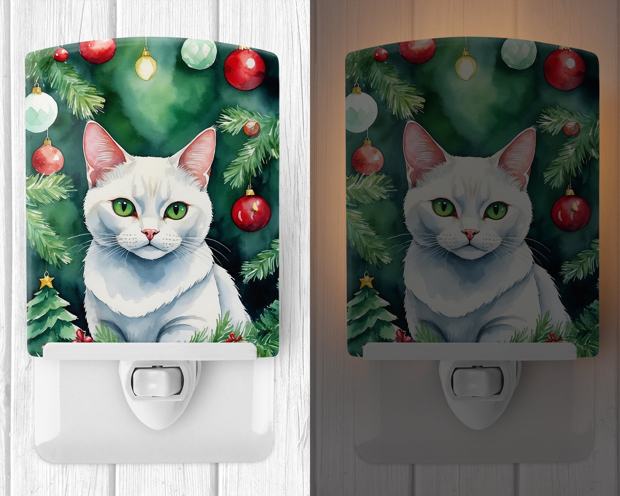 Khao Manee Cat By the Christmas Tree Ceramic Night Light